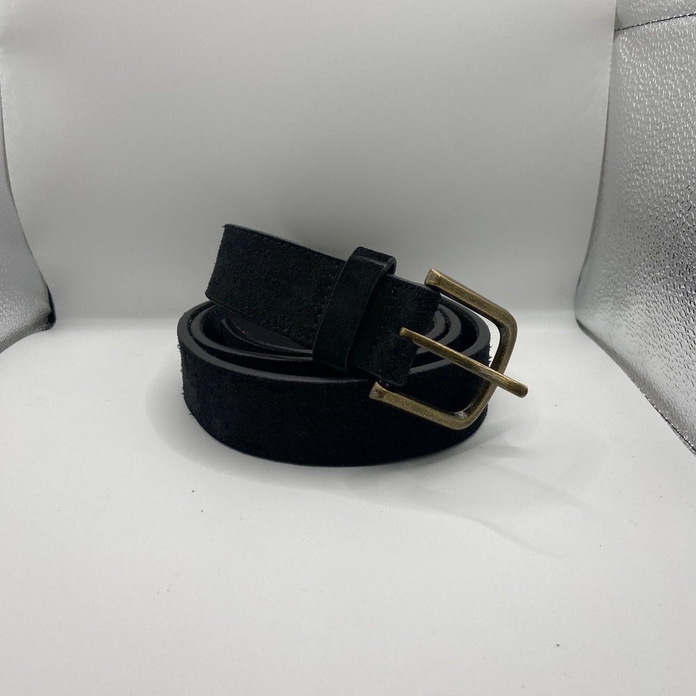 Lucky Brand GK1005 Men 40 Sleek Black Leather Gold-Tone Brass-Finish Buckle Belt